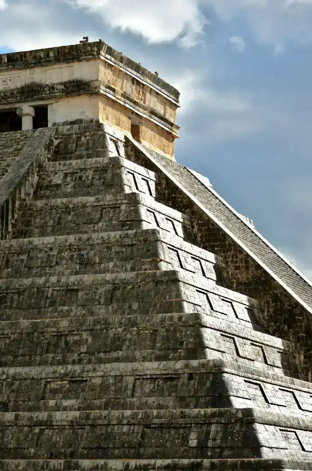 El Castillo pyramid at Chichen Itza ruins included in standard admission